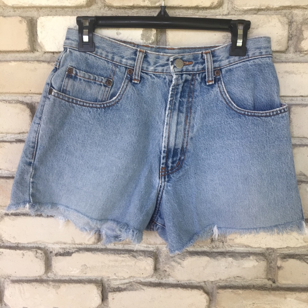 Lucky brand by gene Montesano  distressed jean shorts